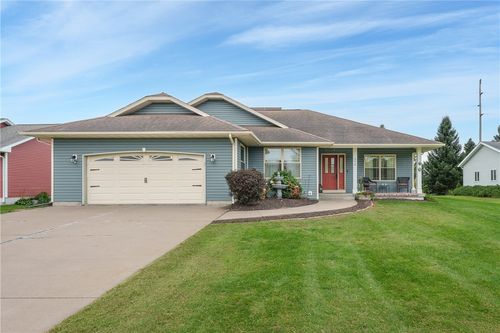 378 E Adams Ave, Fall Creek, WI, 54742-9516 | Card Image