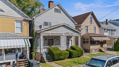 1113 Stieren Ave, Brackenridge, PA, 15014 | Card Image