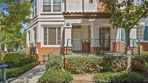 12626 Nicklaus Ln, Tustin, CA, 92782-1536 | Card Image