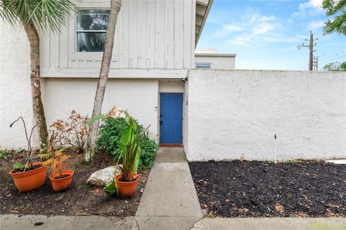 unit-l3-2025 Sylvester Rd, LAKELAND, FL, 33803-3558 | Card Image