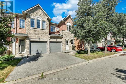 7-5260 Mcfarren Blvd, Mississauga, ON, L5M7J1 | Card Image