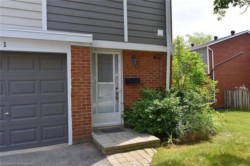 58-1 Patrice Crt, Dundas, ON, L9H5P4 | Card Image
