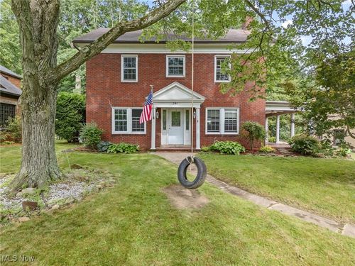 241 N College St, Newcomerstown, OH, 43832-1015 | Card Image