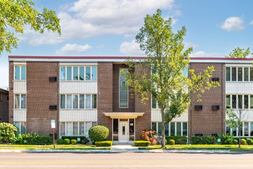 apt-1b-711 Busse Hwy, Park Ridge, IL, 60068-2440 | Card Image