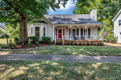 221 Adams Ct, Franklin, TN, 37064-3601 | Card Image