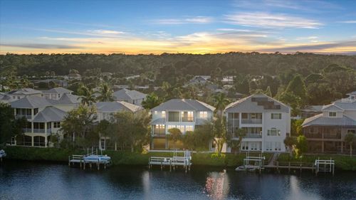 741 Shakett Creek Dr, Nokomis, FL, 34275-2252 | Card Image