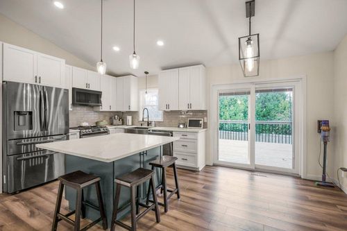 9616 Minnesota Ln N, Maple Grove, MN, 55369-4449 | Card Image