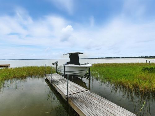 12335 Us Highway 441, TAVARES, FL, 32778-4571 | Card Image