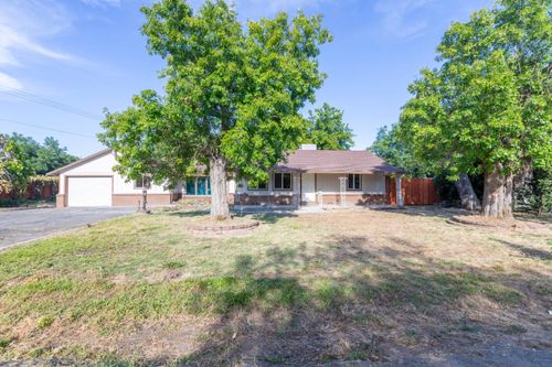 6313 Ring Dr, Sacramento, CA, 95824-4237 | Card Image