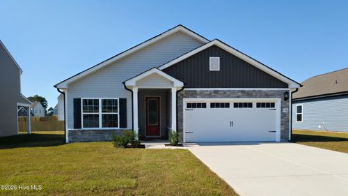 136 Commons View Dr, Hampstead, NC, 28443-1048 | Card Image