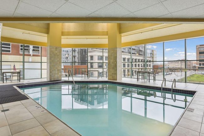 UNIT-1002 - 78 10 Th St E, Condo with 2 bedrooms, 1 bathrooms and null parking in Saint Paul MN | Image 38