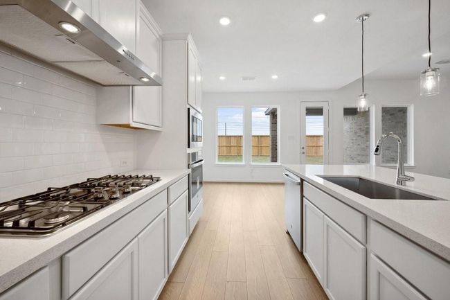 21918 Wycombe Terrace ~ Ready Now | Image 4