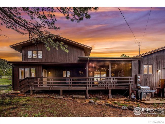 3 bedroom unit with single garage | Image 35