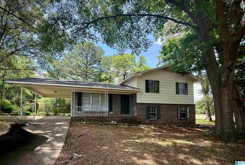 2800 Emerald Ave, Hueytown, AL, 35023-3016 | Card Image