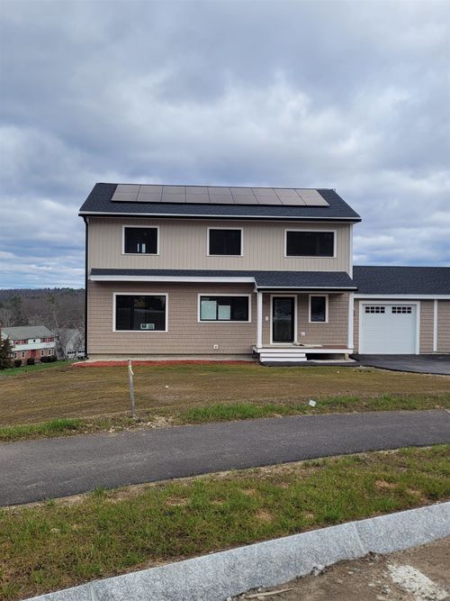 a-21 Windsor Dr, Litchfield, NH, 03052-2487 | Card Image