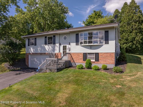 308 Carnation Dr, Clarks Summit, PA, 18411-2106 | Card Image