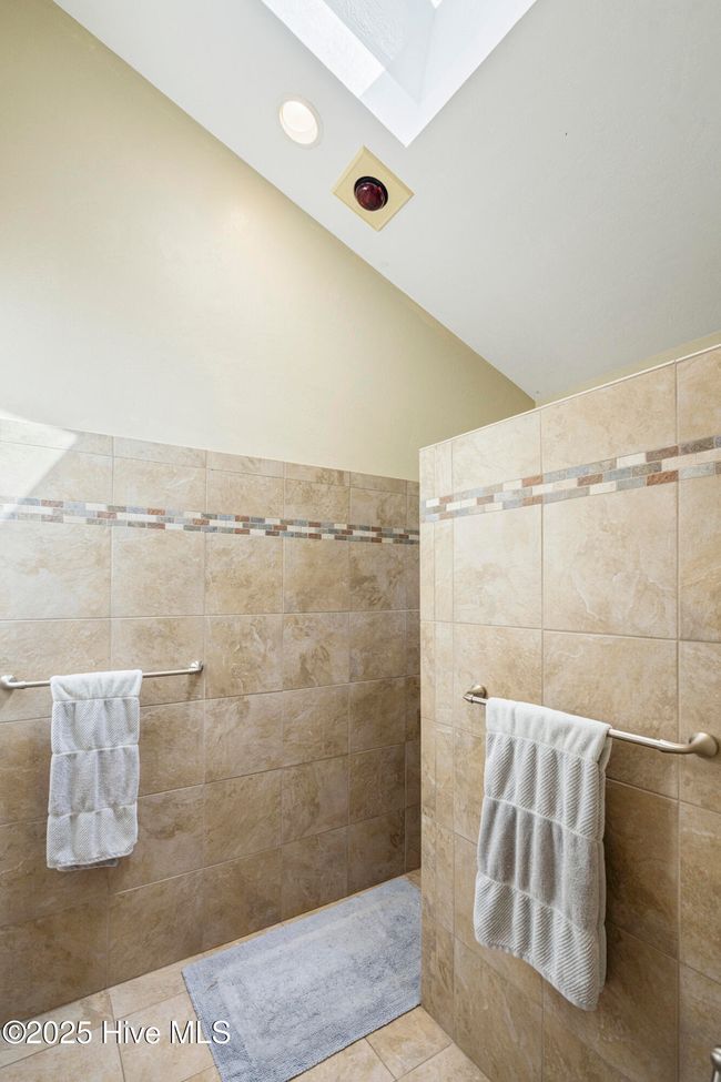 147 Pine Needle Dr, House other with 4 bedrooms, 4 bathrooms and 5 parking in Hampstead NC | Image 39