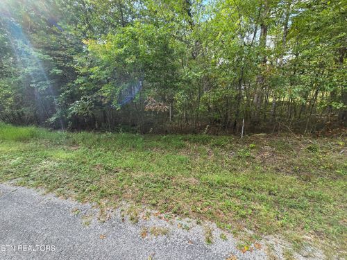 4027 Desoto Drive, Crossville, TN, 38572 | Card Image