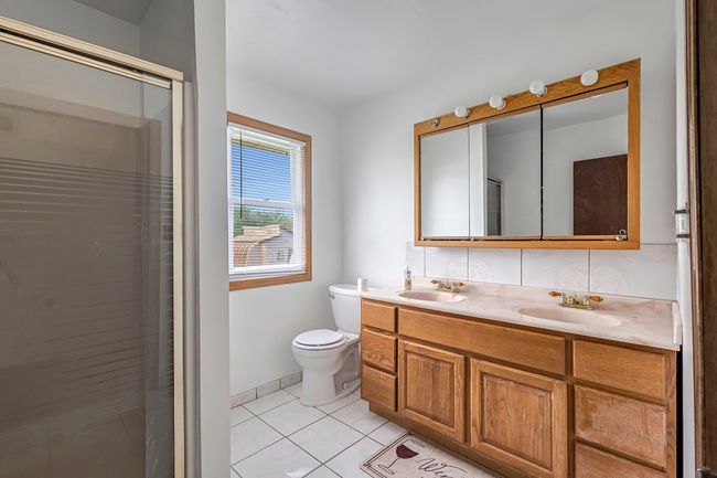 9335 W County Line Rd, House other with 5 bedrooms, 3 bathrooms and null parking in Milwaukee WI | Image 17