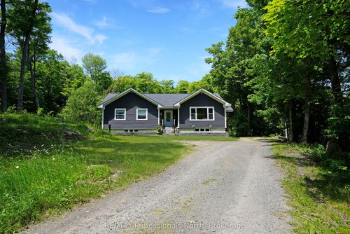 1979 Blairhampton Rd, Minden Hills, ON, K0M2K0 | Card Image