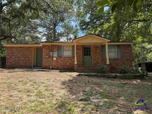 425 Hillside Ln, Byron, GA, 31008-5109 | Card Image