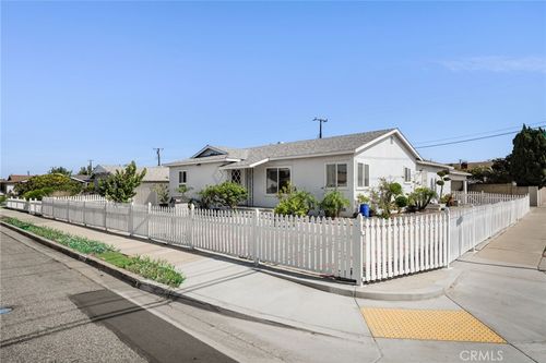 6221 Choctaw Dr, Westminster, CA, 92683-2015 | Card Image
