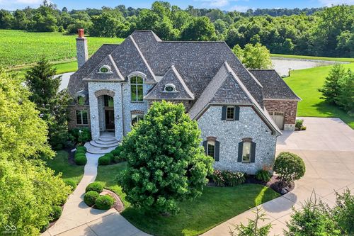 523 S 700 E, Whitestown, IN, 46075-9347 | Card Image