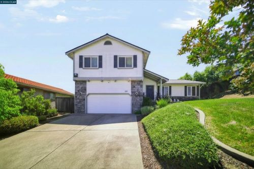 123 Michele Ct, Vallejo, CA, 94591-8601 | Card Image