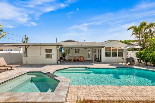 14024 N Bayshore Dr, MADEIRA BEACH, FL, 33708-2211 | Card Image