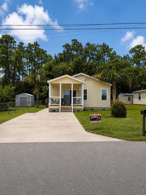 3372 7th St, Elkton, FL, 32033-2239 | Card Image