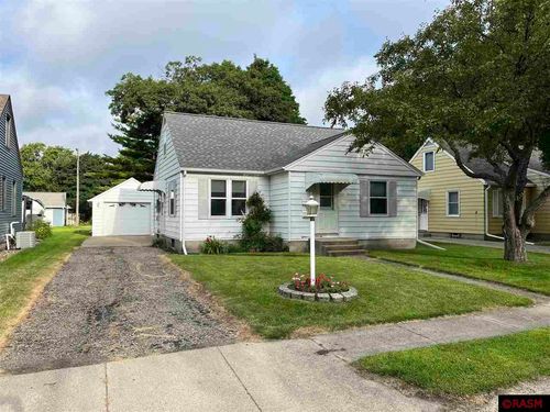 116 Winkler St, Mankato, MN, 56001-4366 | Card Image