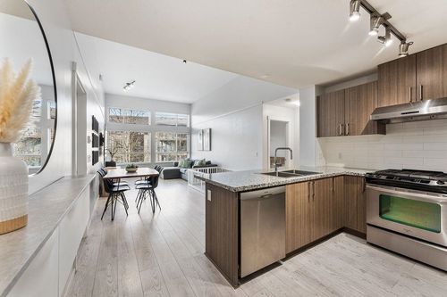 413-3156 Dayanee Springs Blvd, Coquitlam, BC, V3E0B7 | Card Image