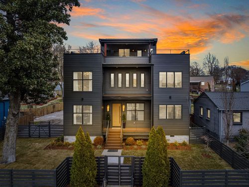 601 S 9th St, Nashville, TN, 37206-3833 | Card Image