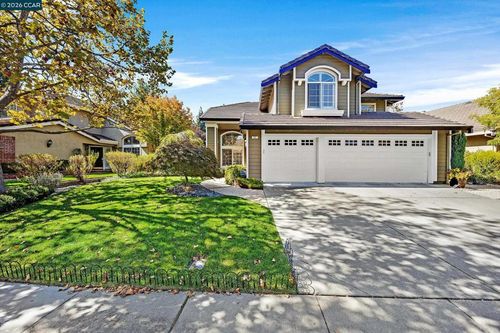 121 Parkhaven Dr, Danville, CA, 94506-1318 | Card Image
