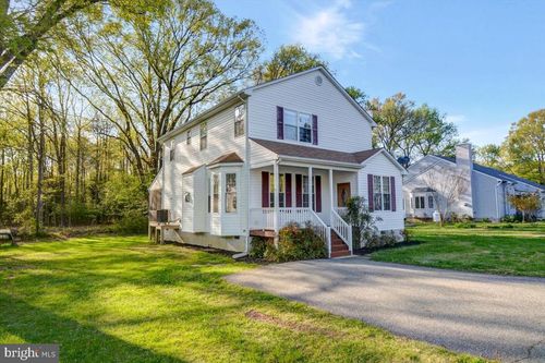 4942 W End Ave, SHADY SIDE, MD, 20764-9764 | Card Image