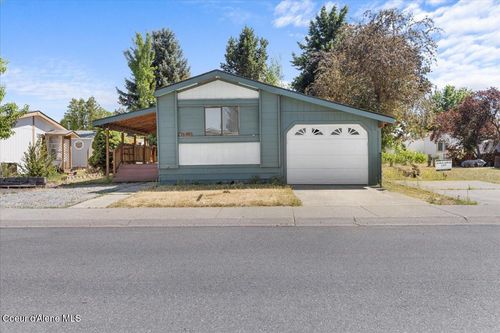 1686 W Dartmouth Cir, Coeur D Alene, ID, 83815-9458 | Card Image