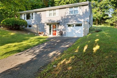 104 Fieldcrest Drive, House other with 3 bedrooms, 2 bathrooms and null parking in Camillus NY | Image 3