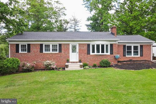 5233 Braddock Rd, WOODBINE, MD, 21797-9701 | Card Image