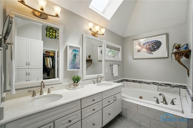 Freshly painted primary bath | Image 29