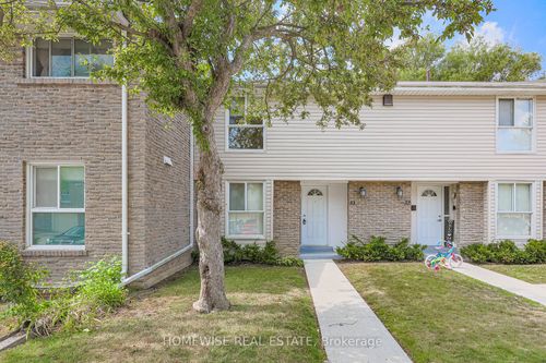 32-570 Waverly St N, Oshawa, ON, L1J5Y3 | Card Image