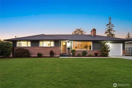 708 Waverly Ave, Everett, WA, 98201-1148 | Card Image