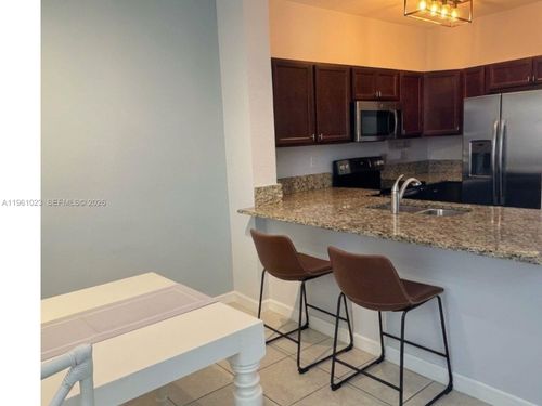 26-112 Se 28th Ter, Homestead, FL, 33033-7274 | Card Image