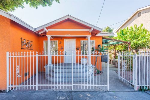 1329 Watson Ave, Wilmington, CA, 90744-2147 | Card Image