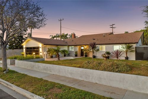 2750 San Carlos Ln, Costa Mesa, CA, 92626-5614 | Card Image