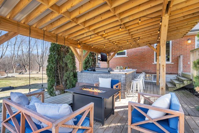 318 Duclos Point Rd, House other with 5 bedrooms, 3 bathrooms and 4 parking in Pefferlaw ON | Image 40