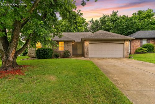 3350 W Erie St, Springfield, MO, 65807-8221 | Card Image