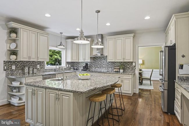 1016 Bellview Rd, House other with 5 bedrooms, 5 bathrooms and null parking in MCLEAN VA | Image 9