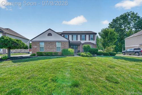 2619 N Woods Blvd, Canton, MI, 48188-6207 | Card Image