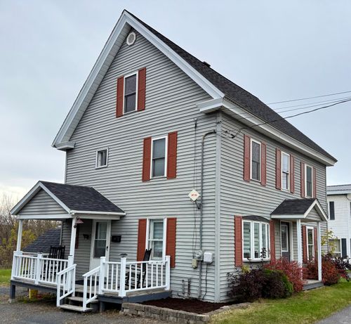 35 Market Street, Fort Kent, ME, 04743 | Card Image