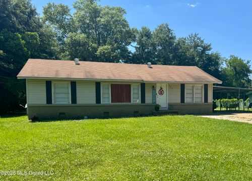 208 11th St, McComb, MS, 39648-4504 | Card Image